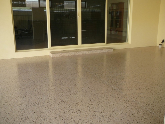 Patio resurfacing, Cream Multiflake