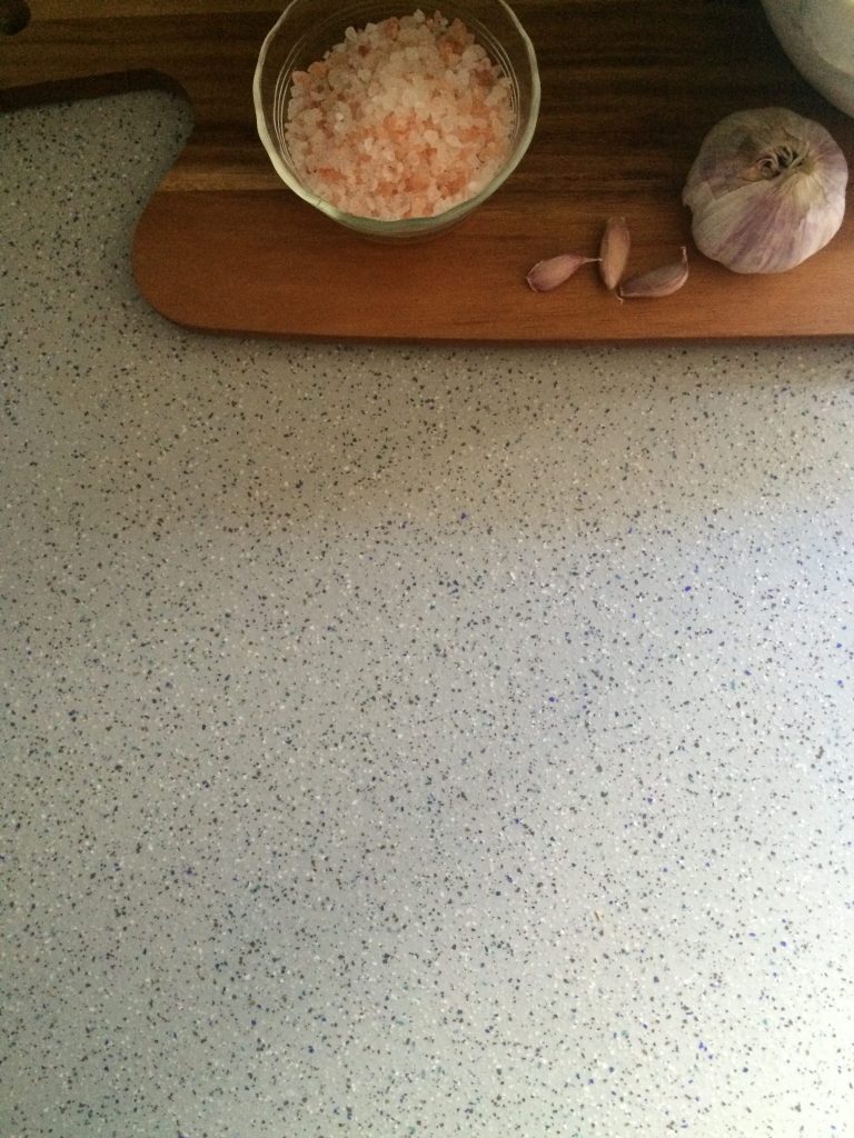 New Benchtop: Custom Colour Micro Multiflake - Detail