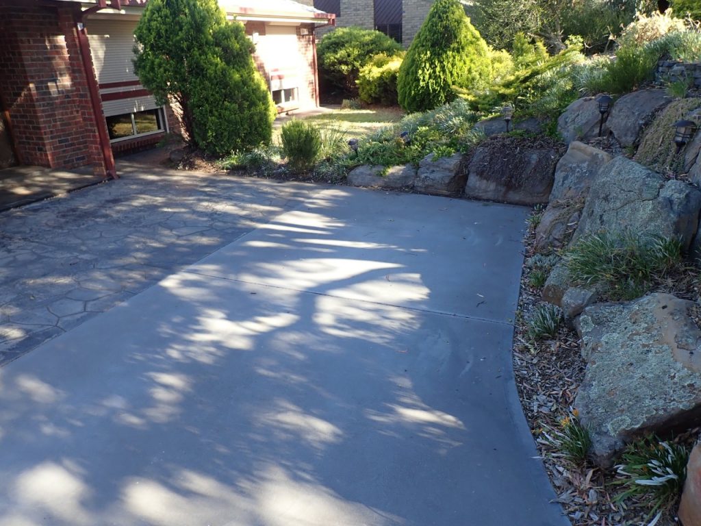oncrete resurfacing, driveway before