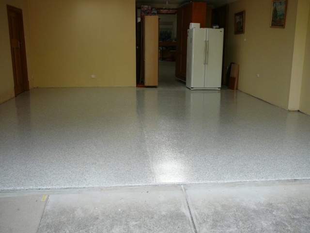 Concrete resurfacing, Multiflake garage floor