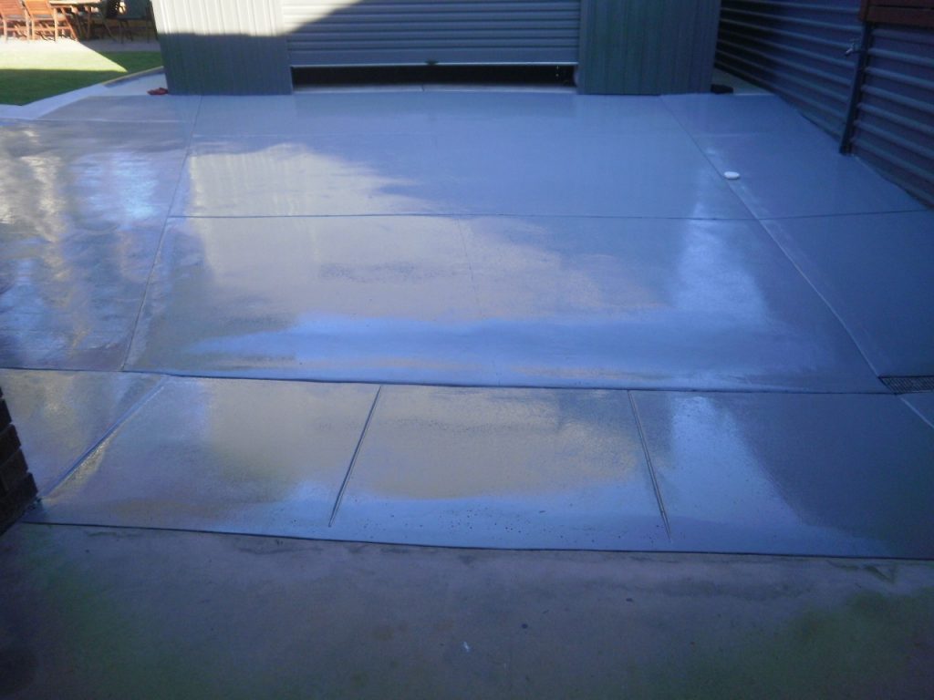 Concrete resurfacing, painted driveway, after