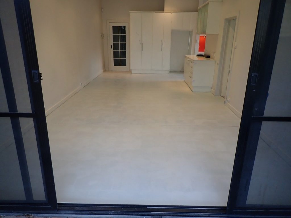 Slate resurfacing: colour base coat, dining room