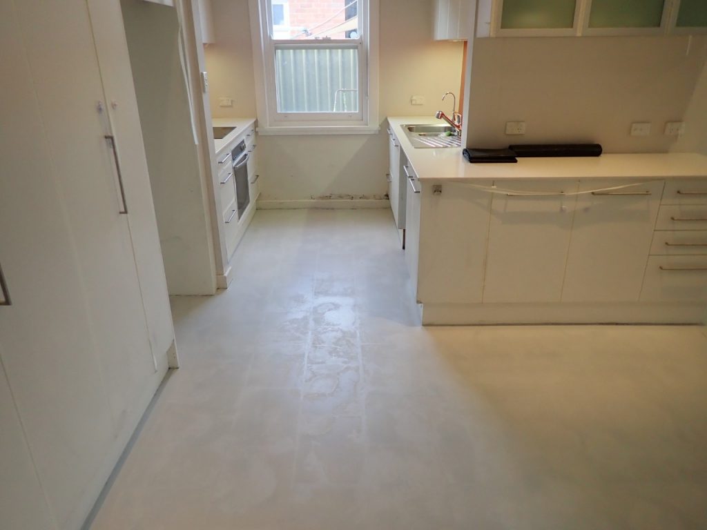 Slate resurfacing: Kitchen floor colour base coat.