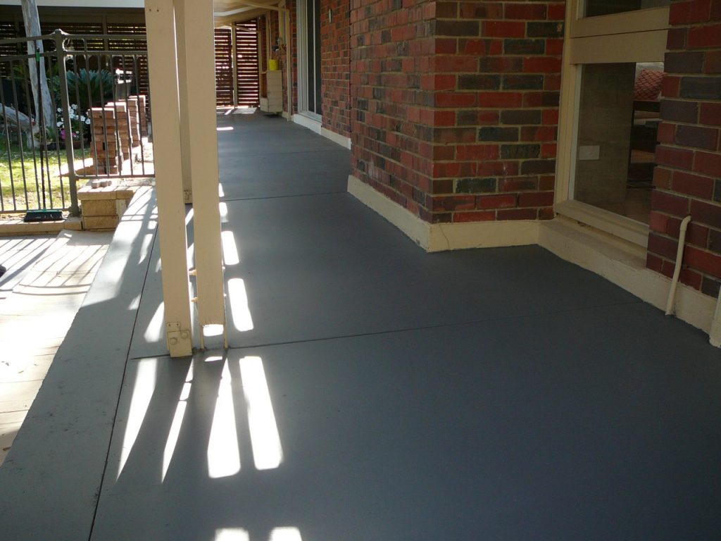 Concrete crack repairs: painted