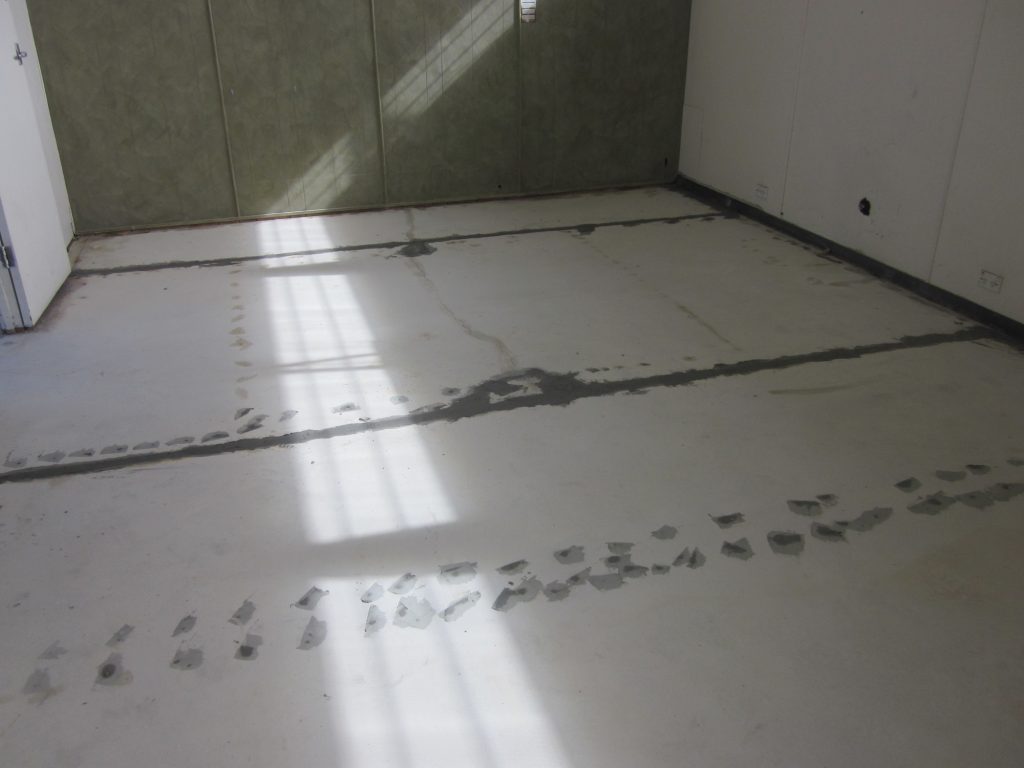Crack repairs: filling in cracks
